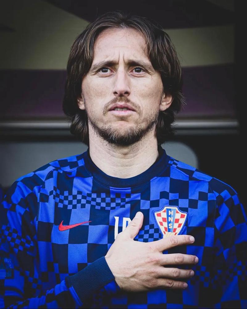 CBA职业联赛？赵继伟李晓旭首发竟被弄错 隔夜仍不改专业性遭质疑